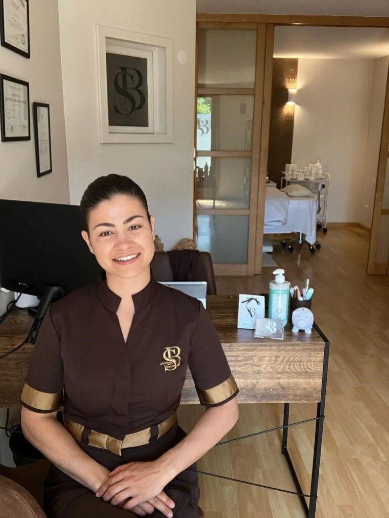 Johanna, esthéticienne à Allinges